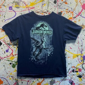 Jurassic World Tee Shirt 🦕🦖